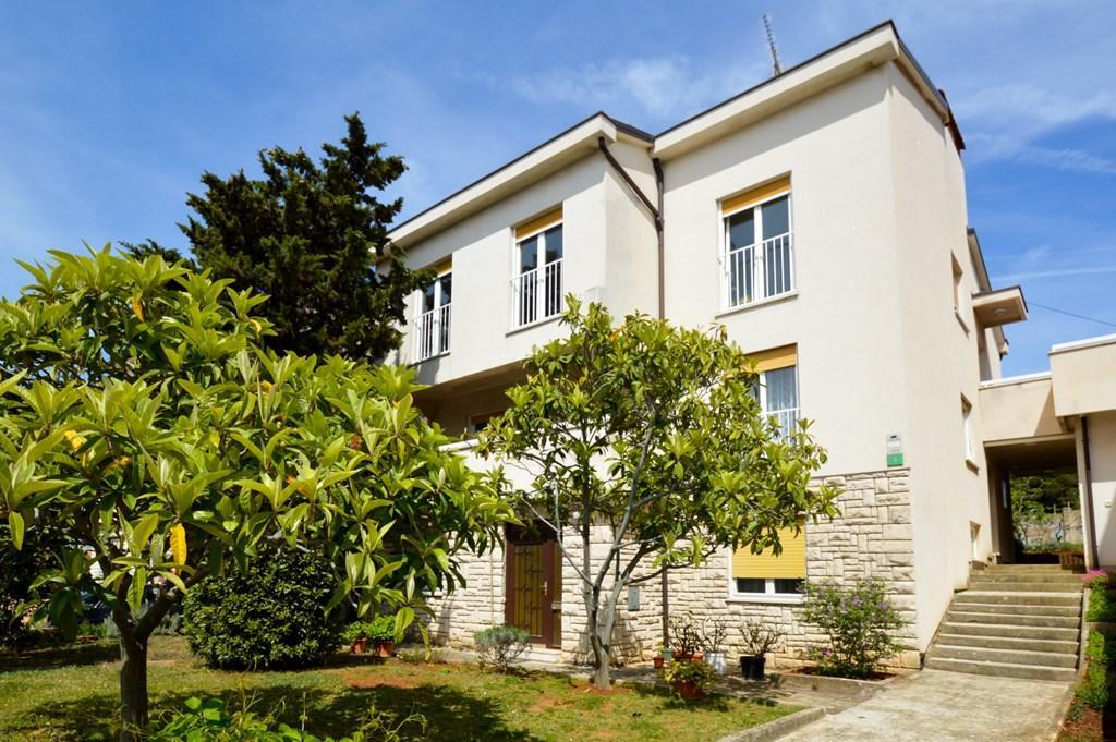 Apartment Nela 23 プーラ エクステリア 写真